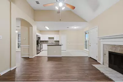 2116 Montclair Lane, Lewisville, TX 75067 - Photo 15