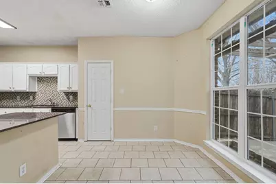 2116 Montclair Lane, Lewisville, TX 75067 - Photo 17