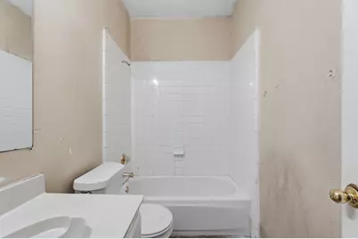 2116 Montclair Lane, Lewisville, TX 75067 - Photo 33