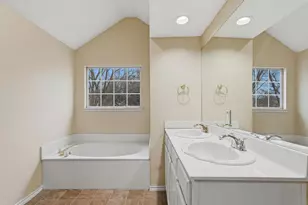 2116 Montclair Ln, Lewisville, TX 75067 - Photo 31