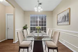 2116 Montclair Ln, Lewisville, TX 75067 - Photo 3