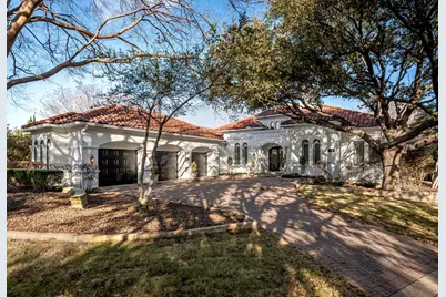 4624 Byron Circle, Irving, TX 75038 - Photo 1