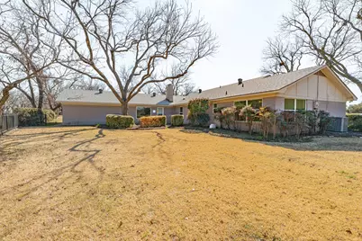6104 N Waverly Court, Granbury, TX 76049 - Photo 27