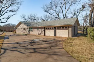 6104 N Waverly Ct, Granbury, TX 76049 - Photo 31