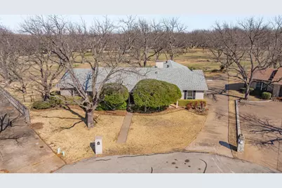 6104 N Waverly Court, Granbury, TX 76049 - Photo 1