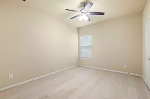 220 Sir Brine Dr, Lewisville, TX 75056 - Photo 29