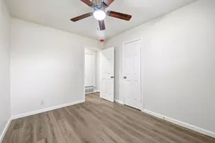 700 W Cedar St, Hurst, TX 76053 - Photo 17