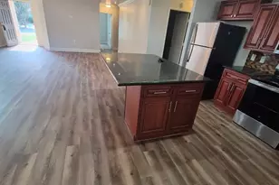 10904 Braemoor Dr, Fort Worth, TX 76052 - Photo 9