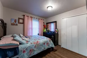 421 W Springdale Ln, Grand Prairie, TX 75052 - Photo 19