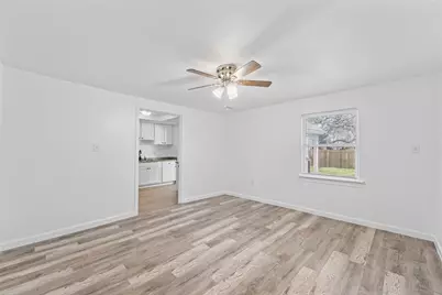 2800 Walker Street, Fort Worth, TX 76105 - Photo 3