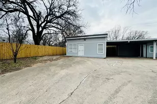 2800 Walker St, Fort Worth, TX 76105 - Photo 21