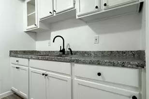 2800 Walker St, Fort Worth, TX 76105 - Photo 9