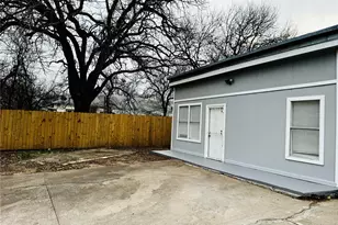 2800 Walker St, Fort Worth, TX 76105 - Photo 27