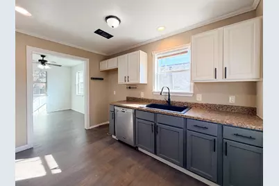 316 S Watson Street, Alvarado, TX 76009 - Photo 17