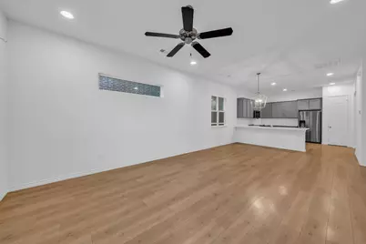 2825 Stanley Avenue, Fort Worth, TX 76110 - Photo 13