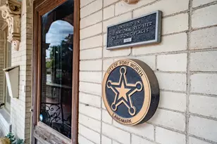 1001 Elizabeth Blvd, Fort Worth, TX 76110 - Photo 5