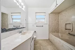 1205 W 10th St, McGregor, TX 76657 - Photo 13