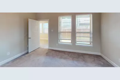 4404 Blue Holly Boulevard, Arlington, TX 76005 - Photo 13