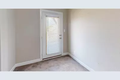 4404 Blue Holly Boulevard, Arlington, TX 76005 - Photo 15