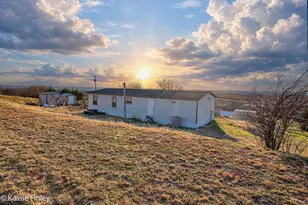 124 Upper Denton Ct, Weatherford, TX 76085 - Photo 9