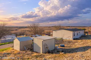 124 Upper Denton Ct, Weatherford, TX 76085 - Photo 7