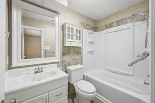 7517 Clover Ln, Watauga, TX 76148 - Photo 13