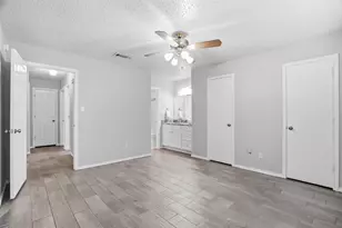 4400 Willow Crest Ct, Arlington, TX 76017 - Photo 11