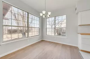 349 Pebblebrook Ln, Red Oak, TX 75154 - Photo 5