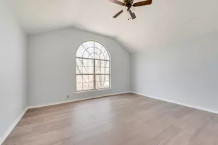 349 Pebblebrook Ln, Red Oak, TX 75154 - Photo 13