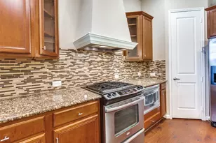 1915 Luther Rd, Irving, TX 75063 - Photo 13