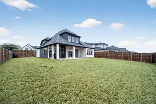 1322 Genoa Cir, Garland, TX 75040 - Photo 37