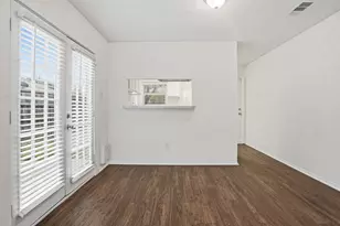 830 Greenridge Dr, Arlington, TX 76017 - Photo 9