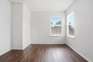 830 Greenridge Dr, Arlington, TX 76017 - Photo 19