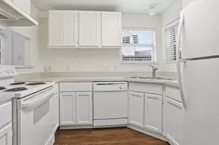 830 Greenridge Dr, Arlington, TX 76017 - Photo 11