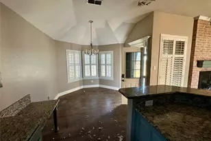 548 Wintercrest Rd, Burleson, TX 76028 - Photo 5