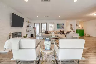 34 Legend Rd, Benbrook, TX 76132 - Photo 11