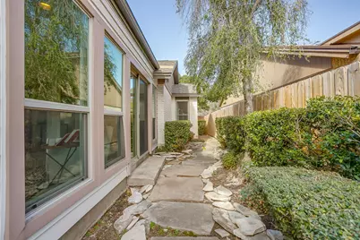 34 Legend Road, Benbrook, TX 76132 - Photo 39