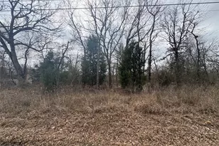 101 Pocahontas St, Mabank, TX 75156 - Photo 1