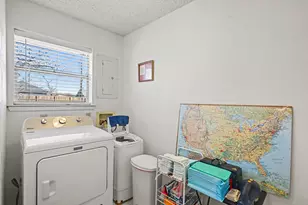 312 Oakwood St, Azle, TX 76020 - Photo 15