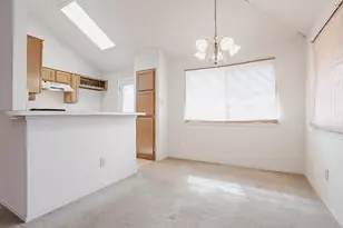 9716 Pinehurst Ln, Dallas, TX 75227 - Photo 9