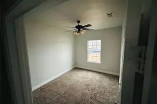 2108 Oliver St, Greenville, TX 75401 - Photo 9