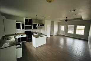 2108 Oliver St, Greenville, TX 75401 - Photo 3