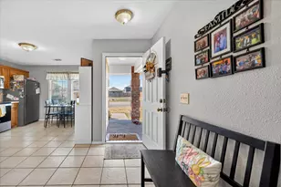 1185 Greywood Dr, Van Alstyne, TX 75495 - Photo 3