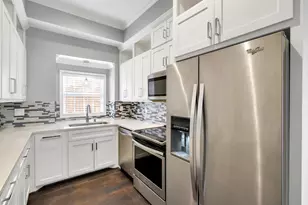 4511 Gilbert Ave, Dallas, TX 75219 - Photo 9