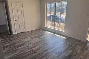 2903 Clarksville St, Paris, TX 75460 - Photo 3