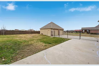 320 Westward Drive, Fate, TX 75189 - Photo 5