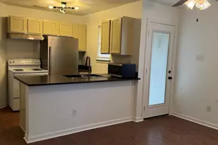 1221 Village Garden Dr, Azle, TX 76020 - Photo 5