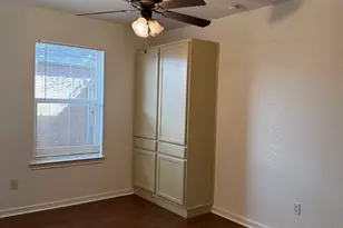 1221 Village Garden Dr, Azle, TX 76020 - Photo 7