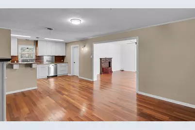 1301 Rambler Drive, Waco, TX 76710 - Photo 7