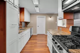 1301 Rambler Dr, Waco, TX 76710 - Photo 17